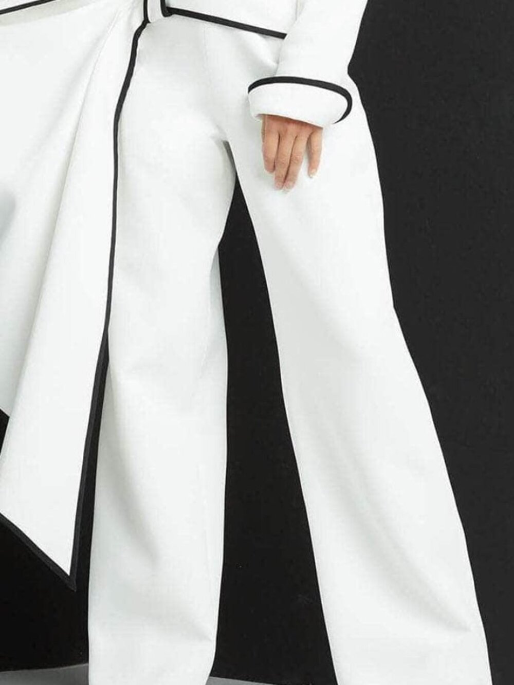 NWT Jovani 06917 Collared V-Neck Formal Pantsuits White Black size 4 - Picture 3 of 8